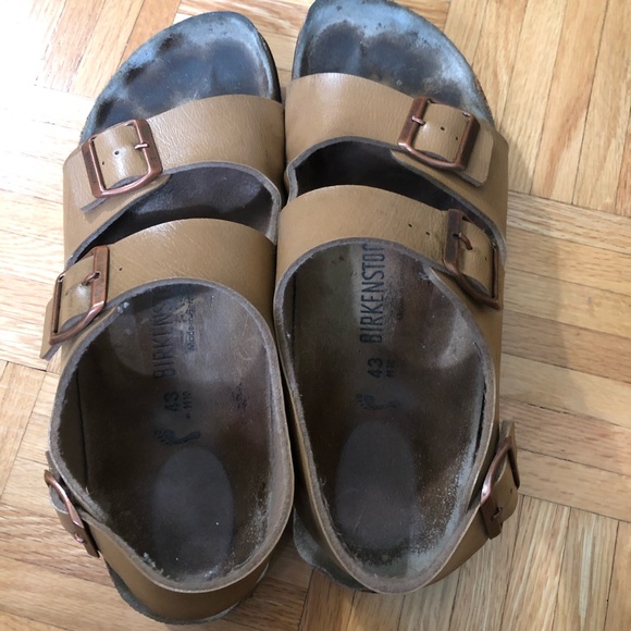 Tan Birkenstock sandals - Picture 6 of 9